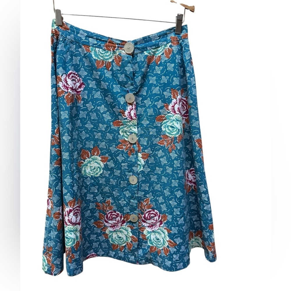 1970s Floral, Cotton Blend, Front Button Down, A-Line Cottagecore Skirt